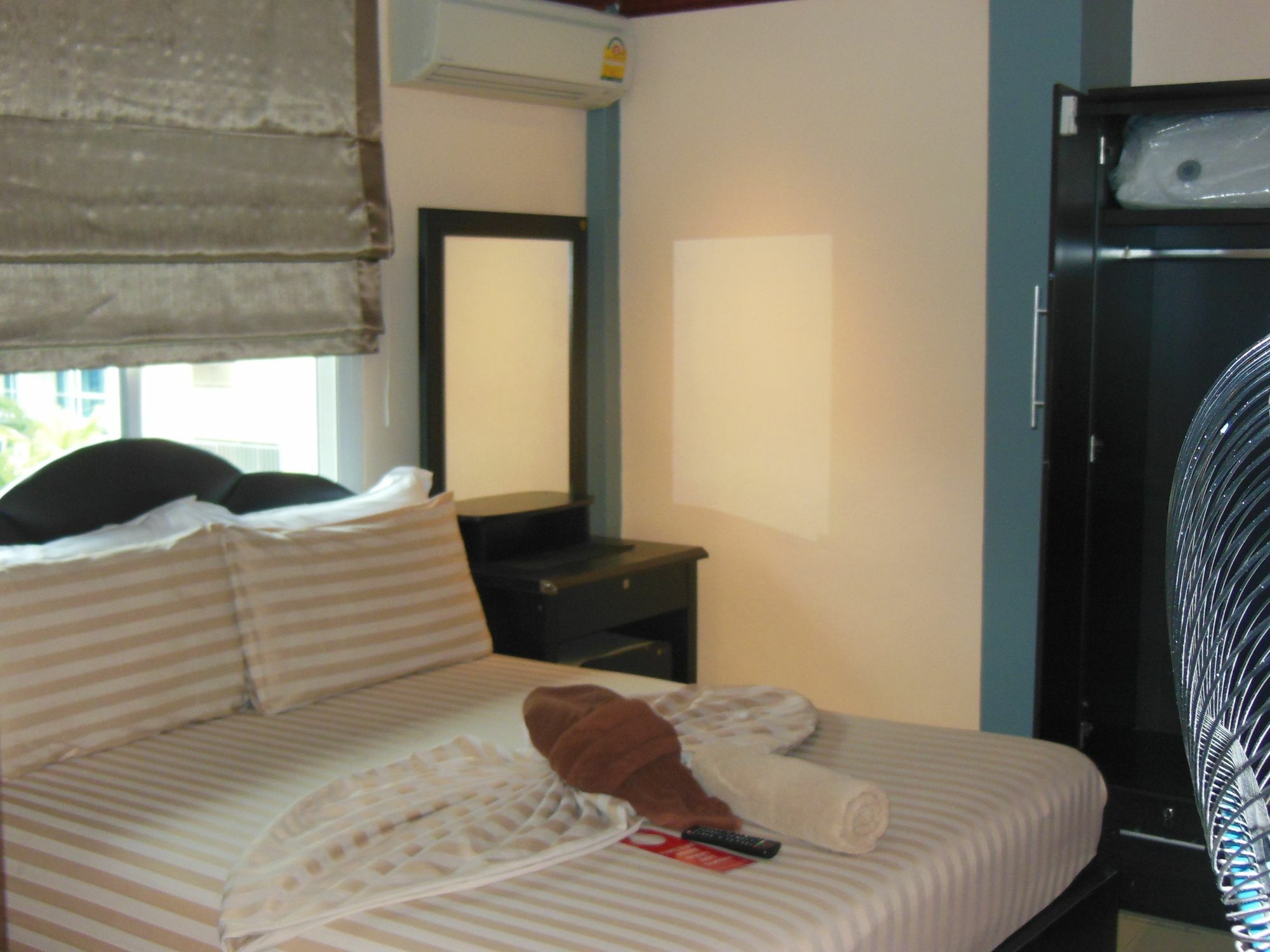 פאטאיה Boomerang Guesthouse And Bar מראה חיצוני תמונה